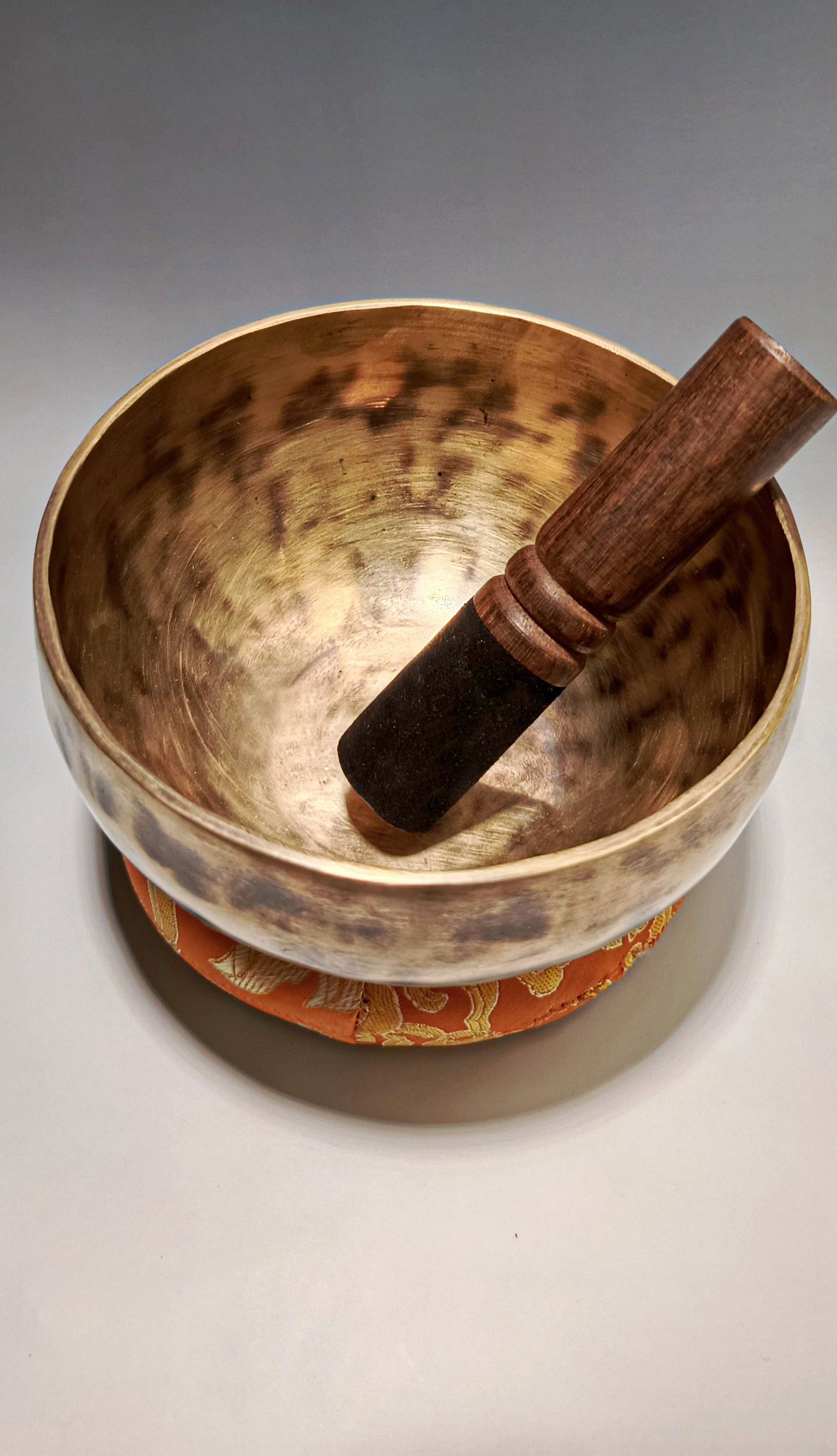 chuông xoay nepal patina 14cm chuông xoay nepal patina 14cm