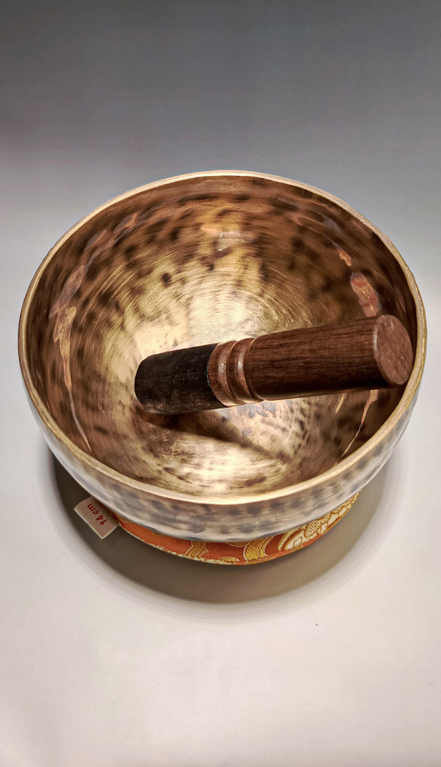chuông xoay nepal patina 14cm (sao chép) chuông xoay nepal patina 14cm (sao chép)
